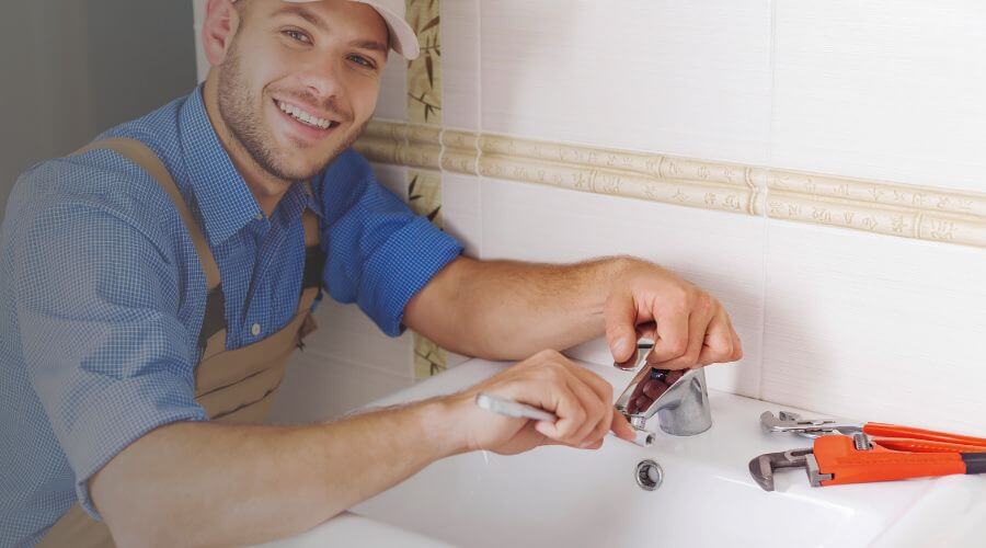 Professional clogged drains services in Milfay, OK